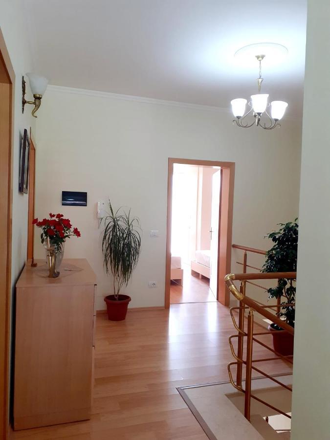 Guest House Zadeja Shkodër Exterior foto